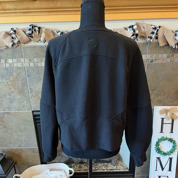 lululemon Scuba Oversized Pullover, size m/l - Picture 3 of 4